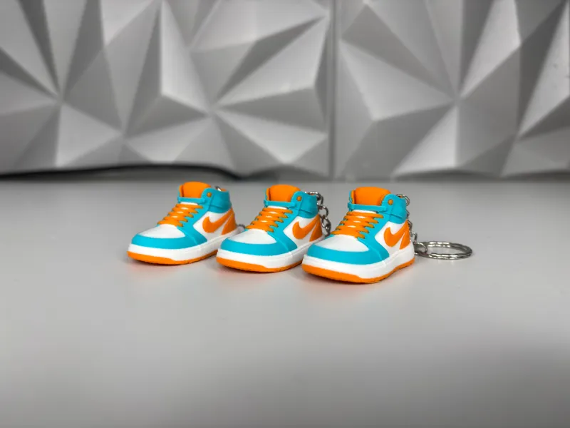 Sneaker Keychain - Multicolor