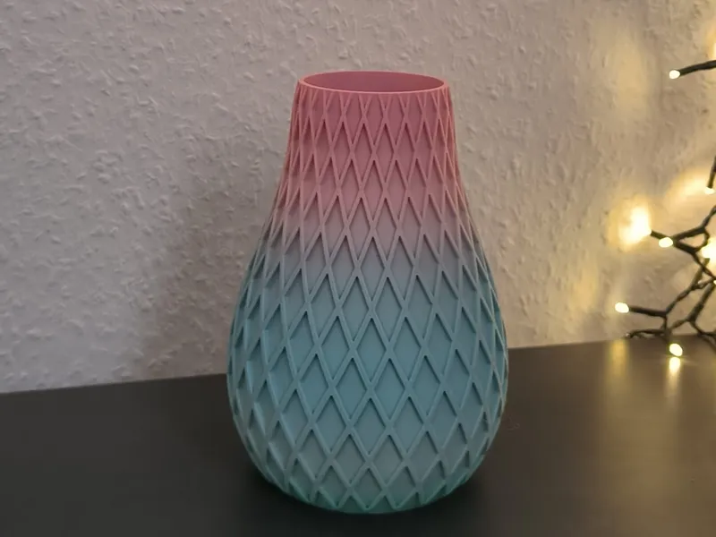 Modern vase / Moderne Vase