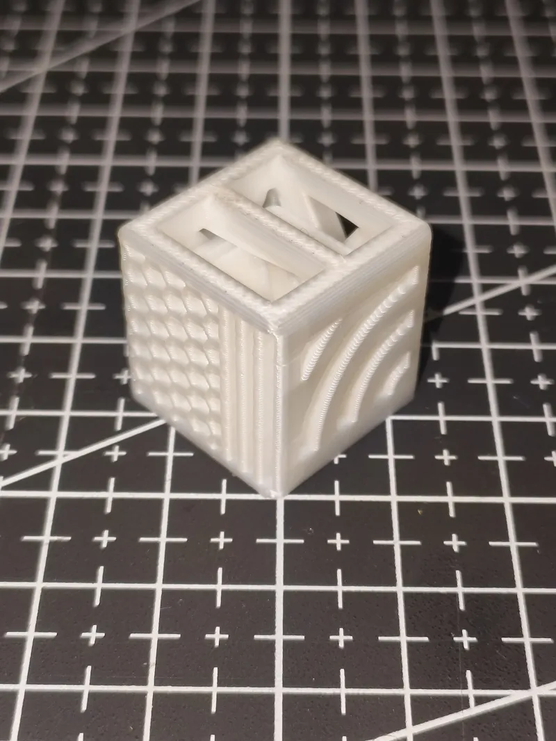 All-in-One 3D Printer Test Cube
