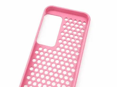 iPhone 17 Ultra-Light PETG Honeycomb Case