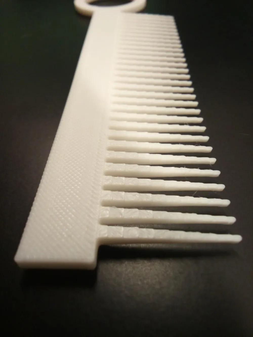 comb with finger holder - Free 3D Print Model - MakerWorld
