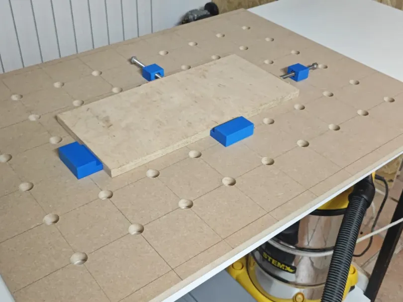 Serre-joints d'établi pour CNC et défonçage