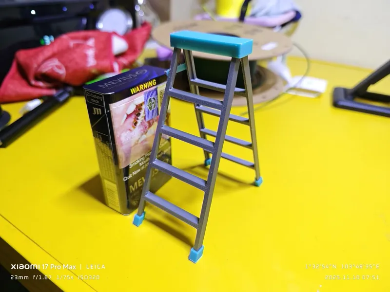 mini ladder