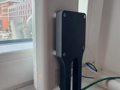 Zyxel NR7302 Stand