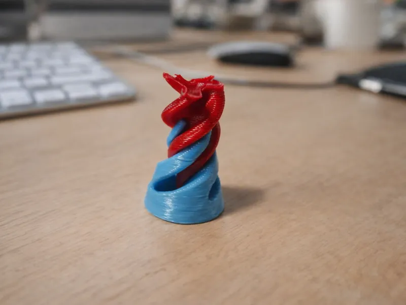 Tiny fidget toy