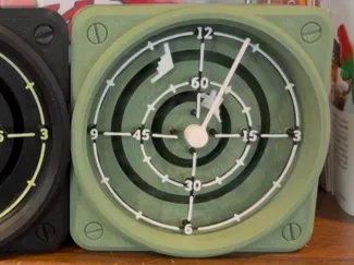 Radar Clock with Extra Aircraft