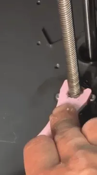 Lead Screw Cleaner Tool – Remove Dirt Instantly view 2