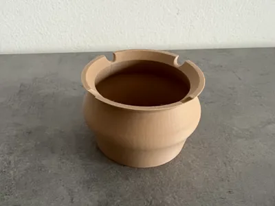 Little and strong Ashtray