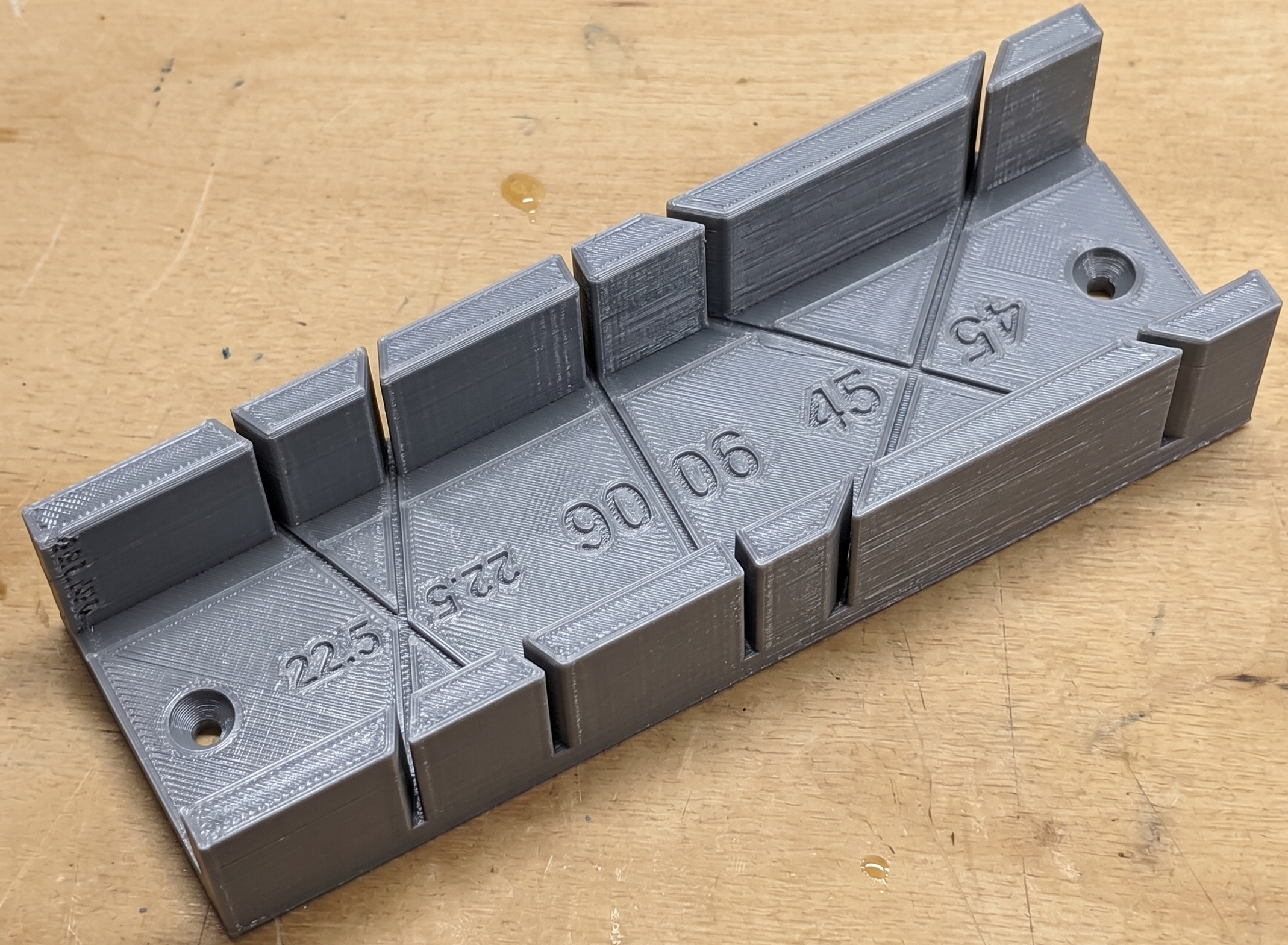 Miniatura 3 do modelo 3D Ultimate Parametric Miter Box Generator