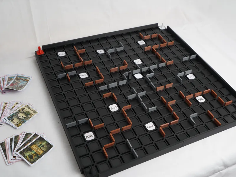 board game (The Labyrinth of the Minotaur)