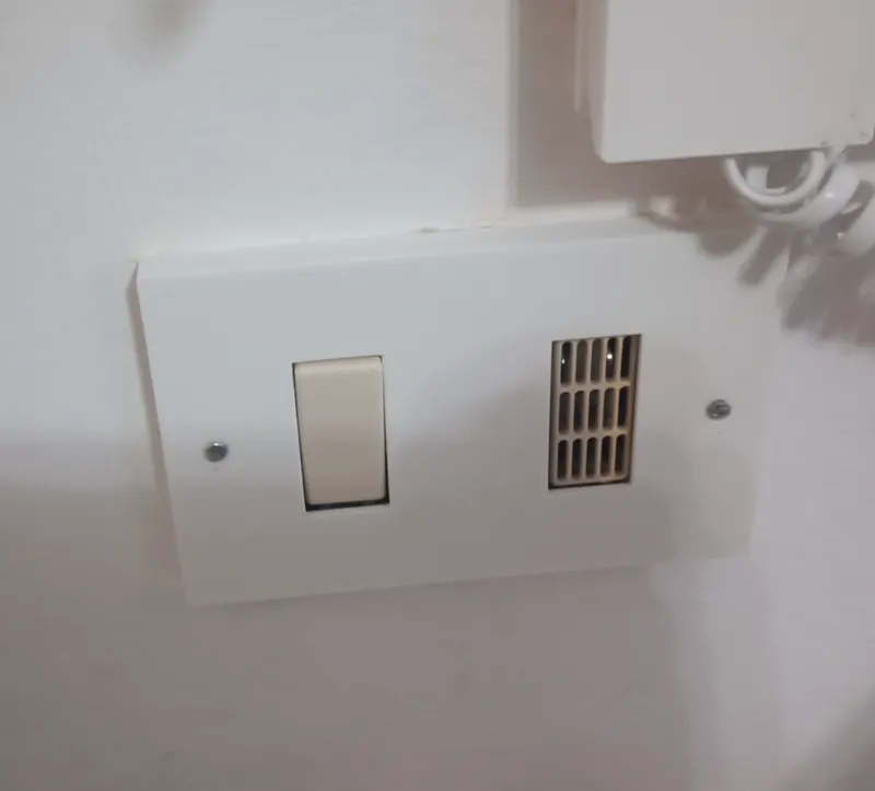 copri presa elettrica