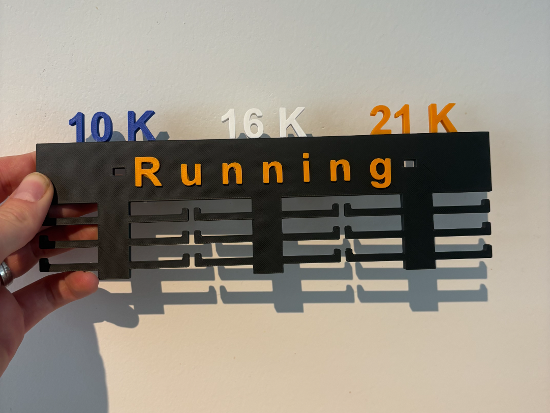 Running medal holder