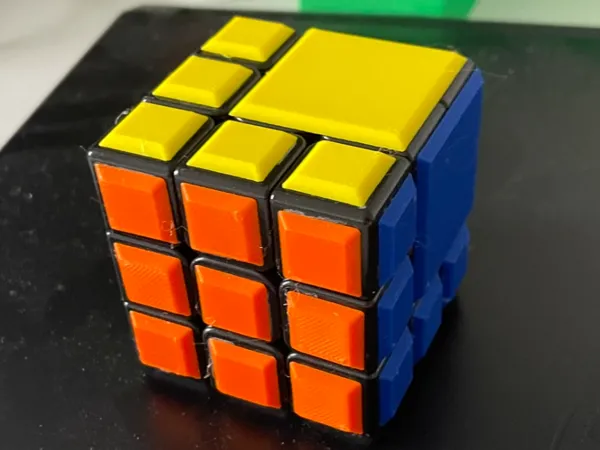 Mod autocollant cube bandé