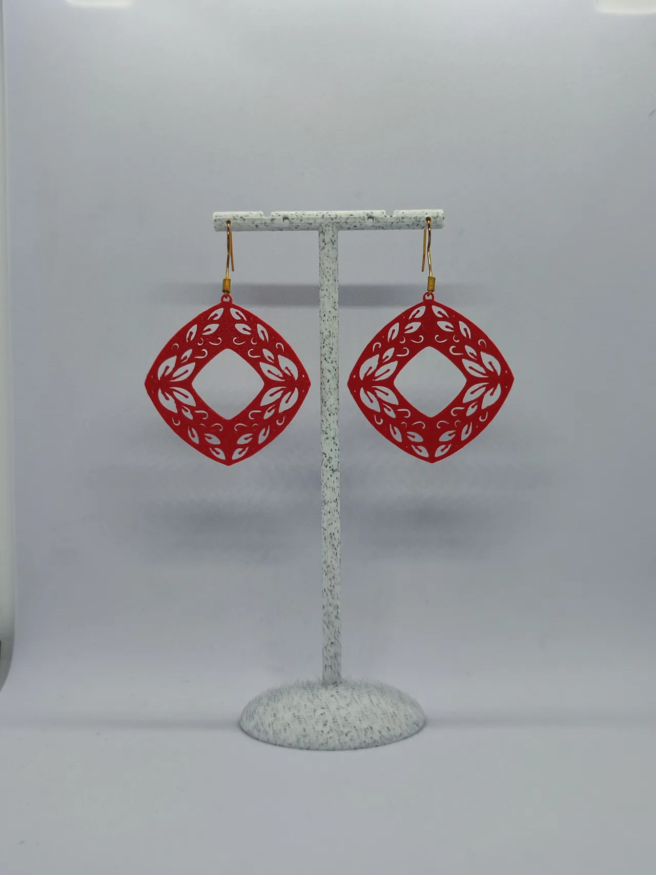 Aretes Flor de Lis view 2