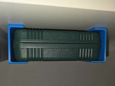 Under-cabinet rail for tool case