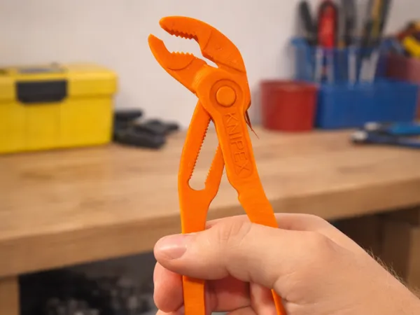 https://makerworld.bblmw.com/makerworld/model/USf5659ab9669191/design/7e24c3a42ee9ee84.png