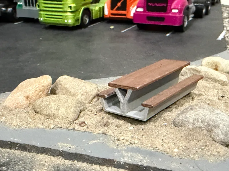 1-64 Picnic Table