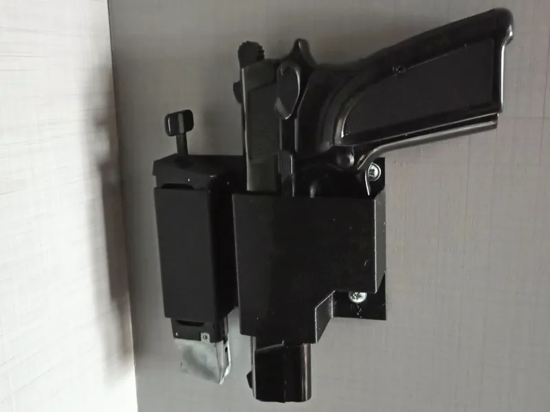 Gun Holder