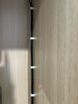 Cable clip shelf pin