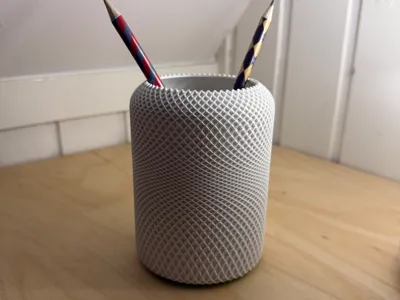 The pen holder nobody needs...