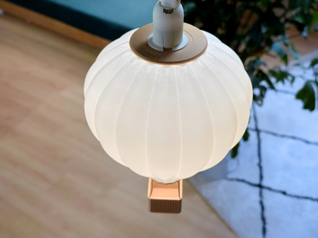 Cute Hot Air Balloon Lamp Shade | 18cm diameter view 3
