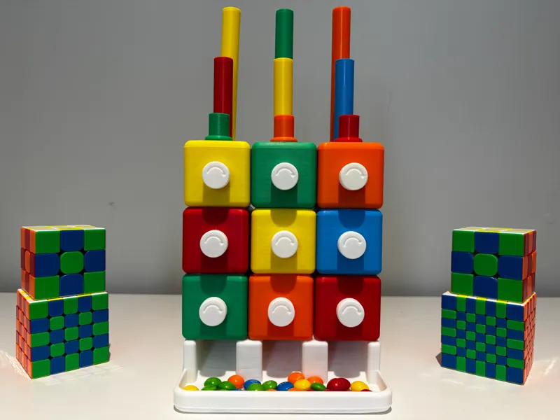 Rubik's Cube Candy Dispenser (OLD DESIGN)