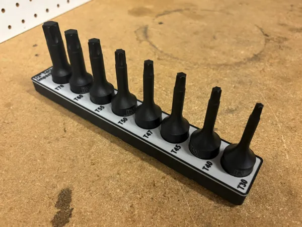https://makerworld.bblmw.com/makerworld/model/USf598521095cbcc/design/2025-07-08_88a965e7a2645.jpeg