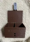 Single color, 3D sides and lid