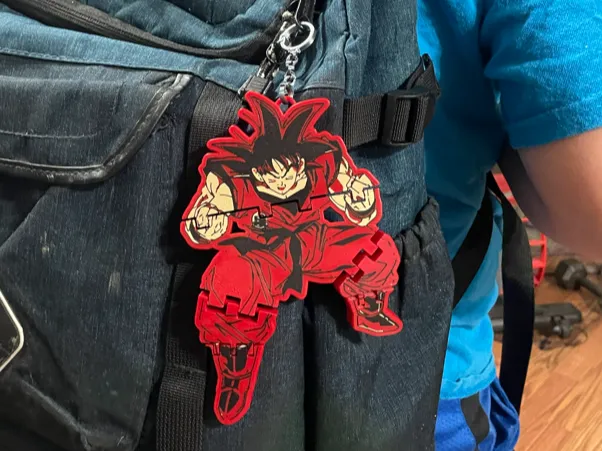 Goku Kaioken Flexi backpack Keychain Articulated