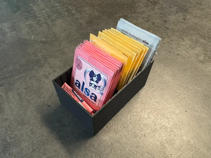 Simple Yeast box