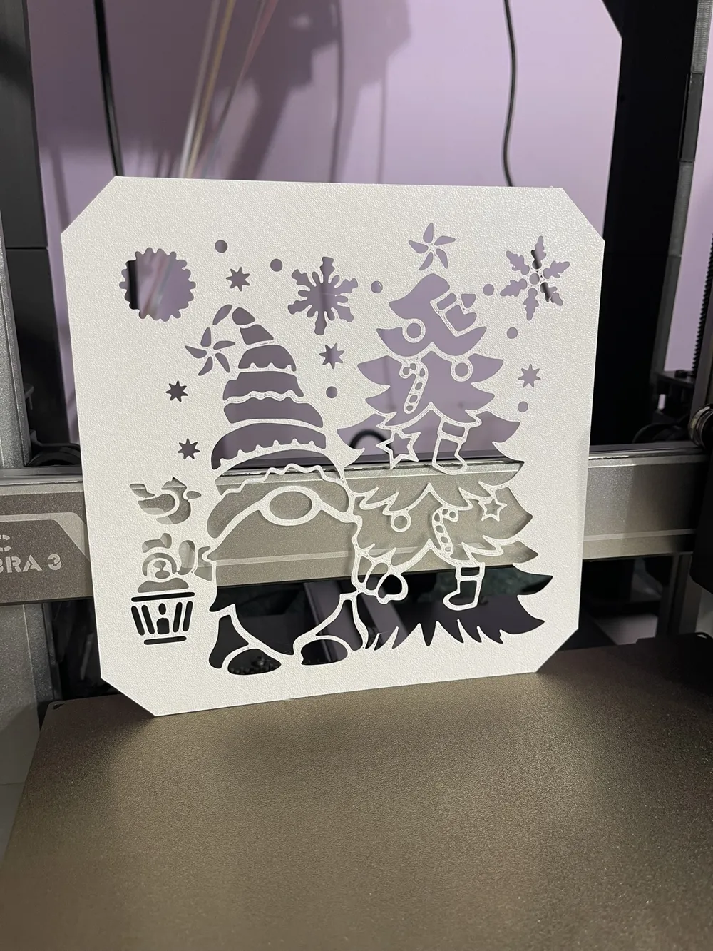Gnome with Xmas Tree - Christmas -Stencil template by Andulka - MakerWorld