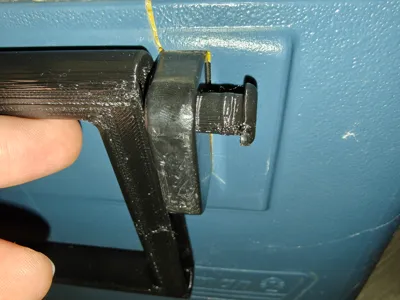 Coleman Cooler Peg