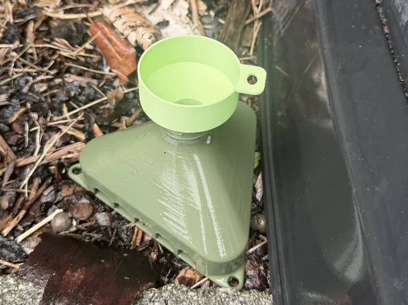 Snail Trap Refill Funnel, Easy Refill Without Mess
