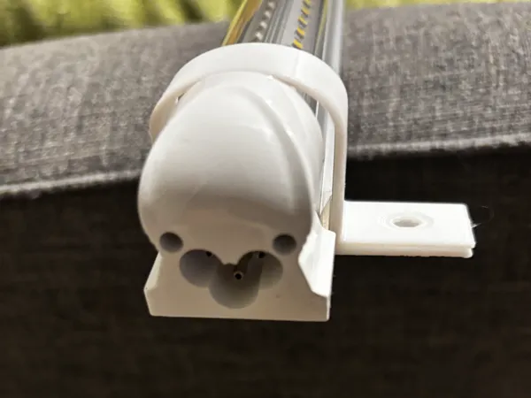 Support de fixation pour rampe LED d'atelier 8 pieds