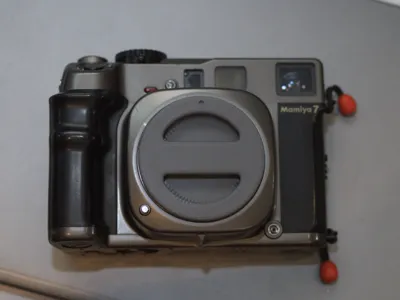adapt for Mamiya 7 body cap