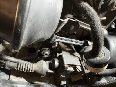 Audi A6 S6 V8 4.2 Intake Manifold Rod like 077198327A
