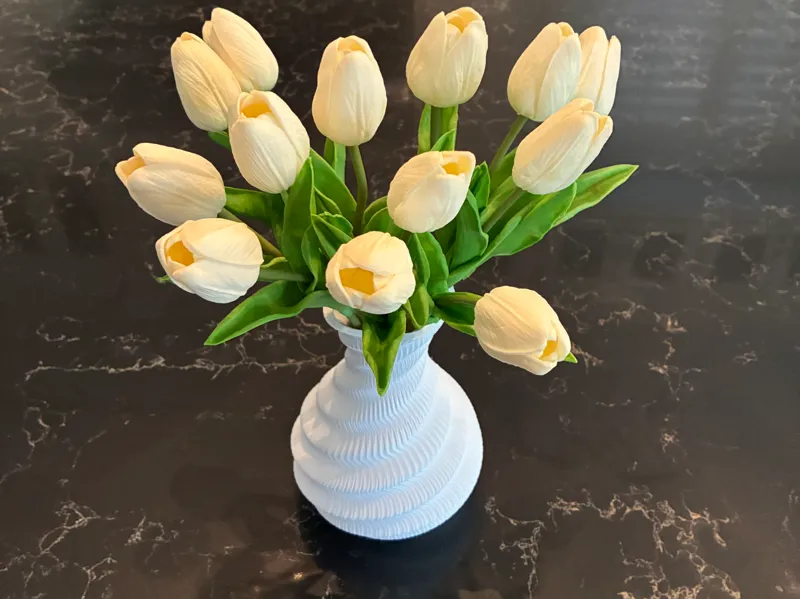 Modern Spiral Flower Vase