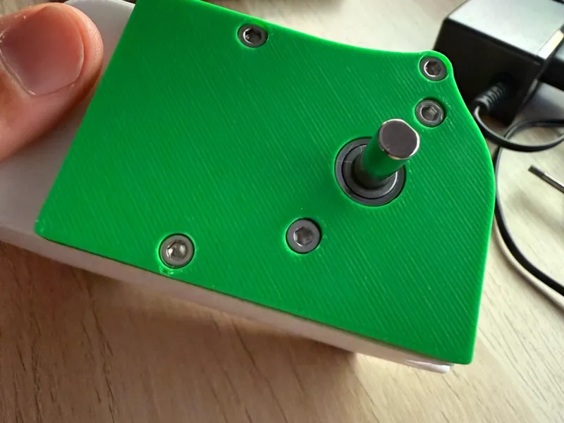 Motor plate