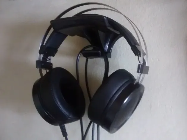 Soporte para auriculares - Headphone holder - 耳机架