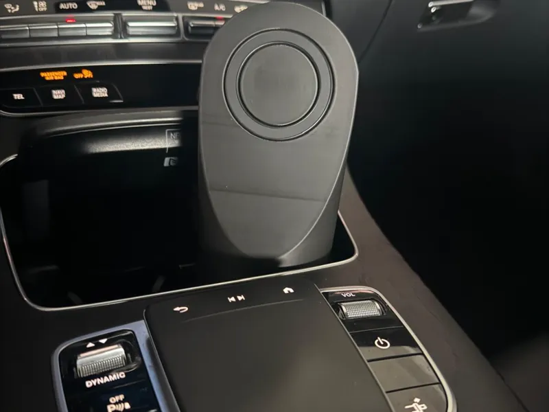Magnetischer Handyhalter für Getränkehalter Auto