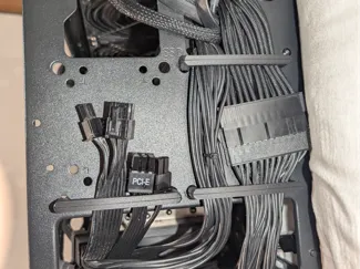 Cooler Master NR200 cable management bracket