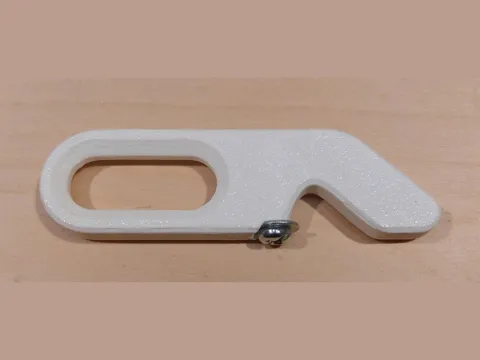 Simple tough bottle opener
