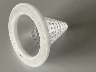 Floating Live food feeder for fish tanks