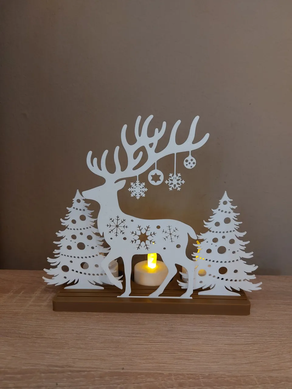 Xmas reindeer christmas tree deco view 4