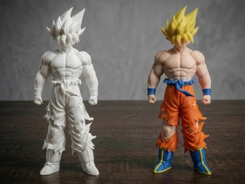 Ultimate Goku Super Saiyan - Battle Damaged 