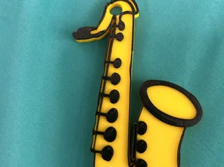 Saxophone keychain