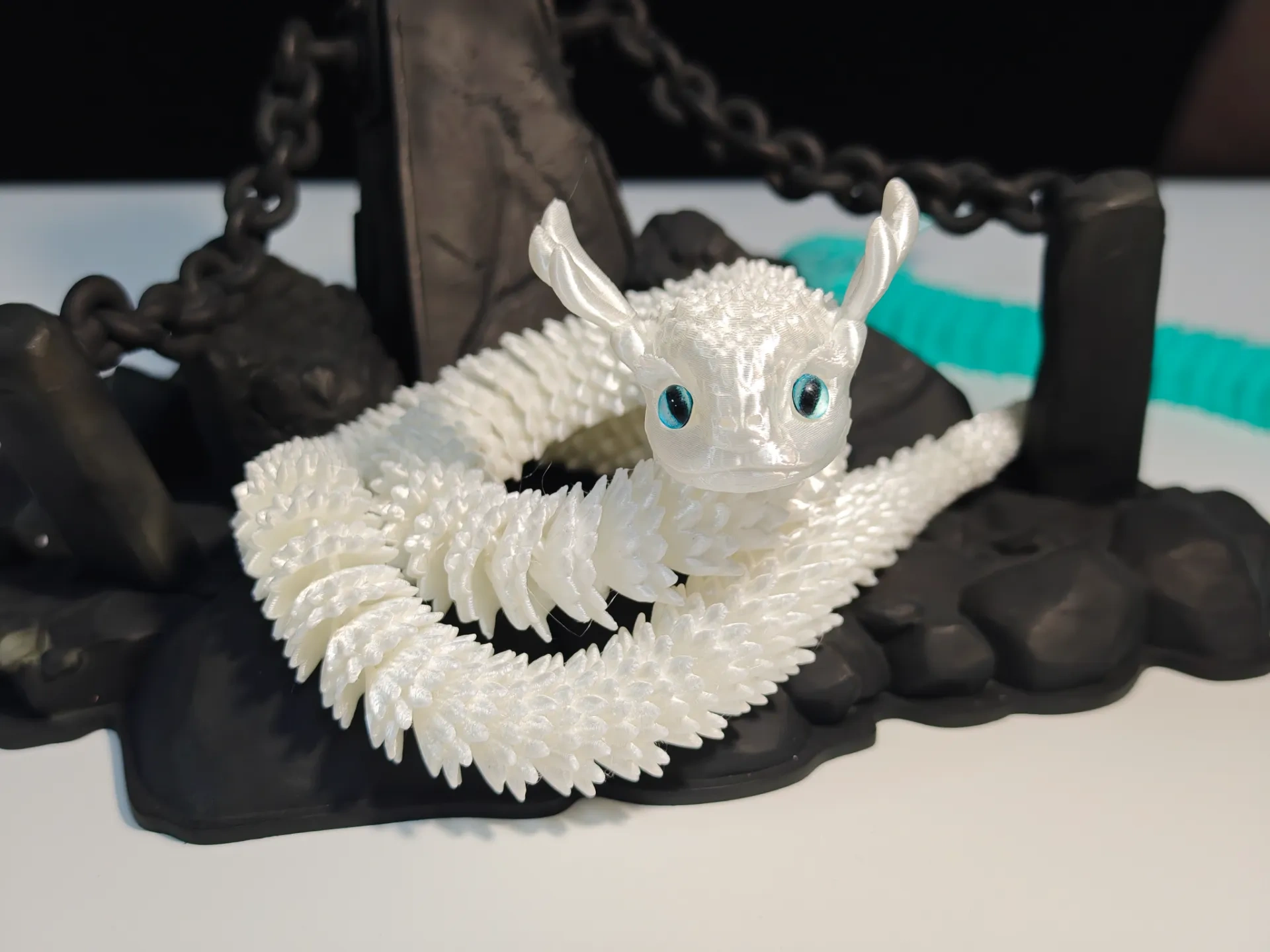 Miniatura 8 do modelo 3D 蛇年-七彩吞天蟒~一体打印铰链可动蛇