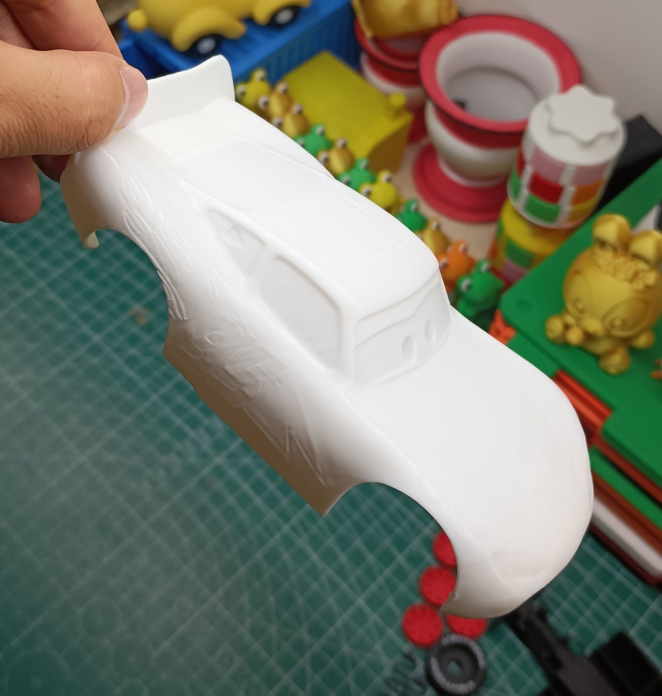 Miniatura 1 do modelo 3D 赛车总动员麦昆  [无胶水五金]
