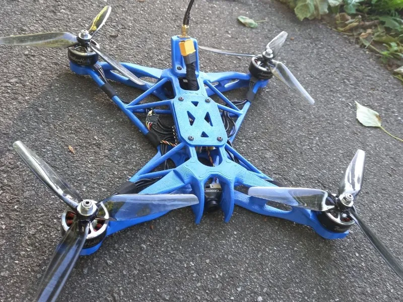 Femboy_11.4  7'' Generative FPV Drone Frame