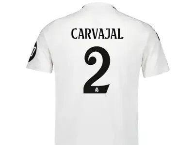 Real Madrid Carvajal uniform